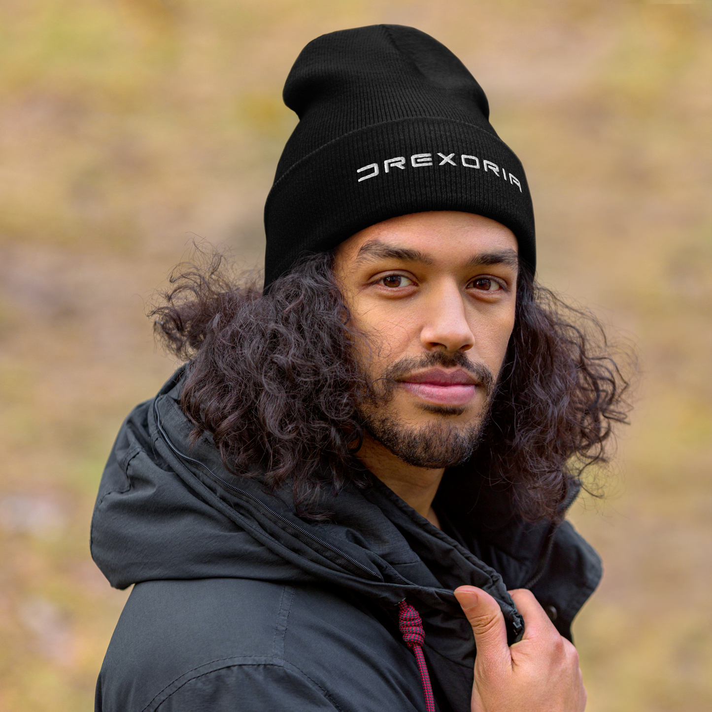 ESSNTL 001 – Noir Cuffed Beanie